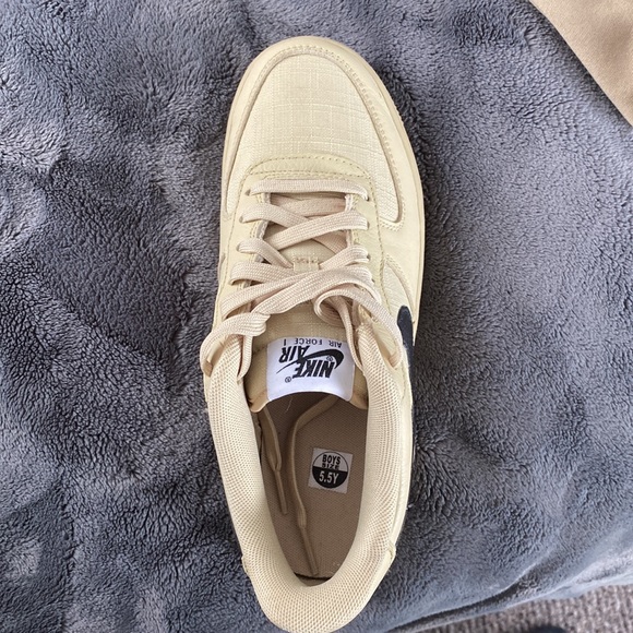 Tan Nike Air Force 1’s - Picture 2 of 4